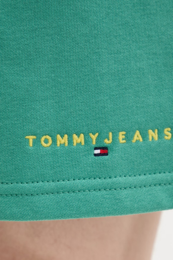 Tommy Jeans teplákové šortky pánske s bavlnou zelená DM0DM22697