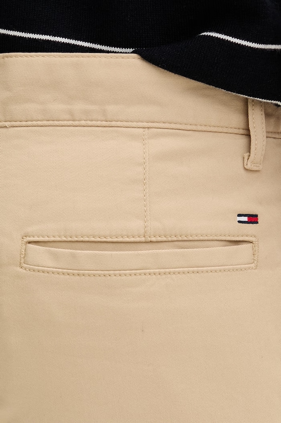 Tommy Jeans σορτς ανδρικά βαμβακερά με ελαστάν μπεζ DM0DM22852
