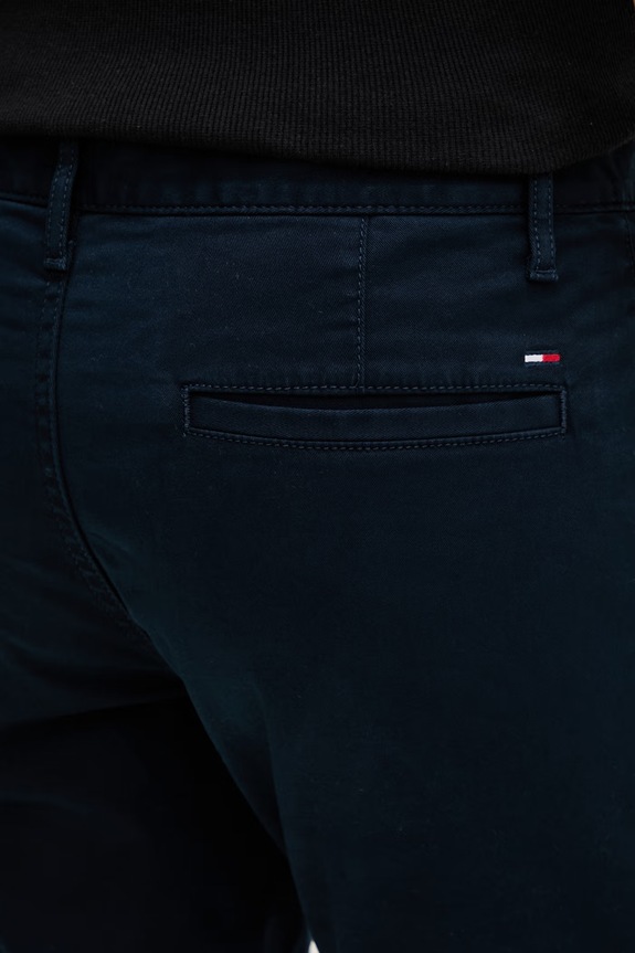 Tommy Jeans szorty męskie bawełniane z elastanem granatowy DM0DM22852