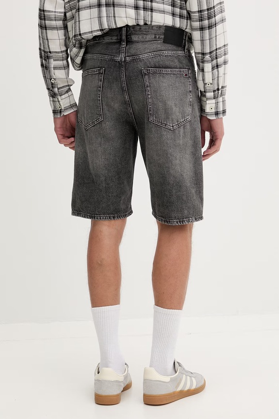 Odzież Tommy Jeans szorty męskie jeansowe DM0DM23066 szary