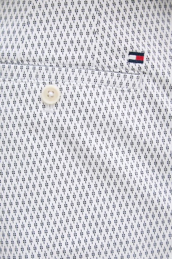 Tommy Hilfiger σορτς ανδρικά βαμβάκι με ελαστάν λευκό MW0MW42353