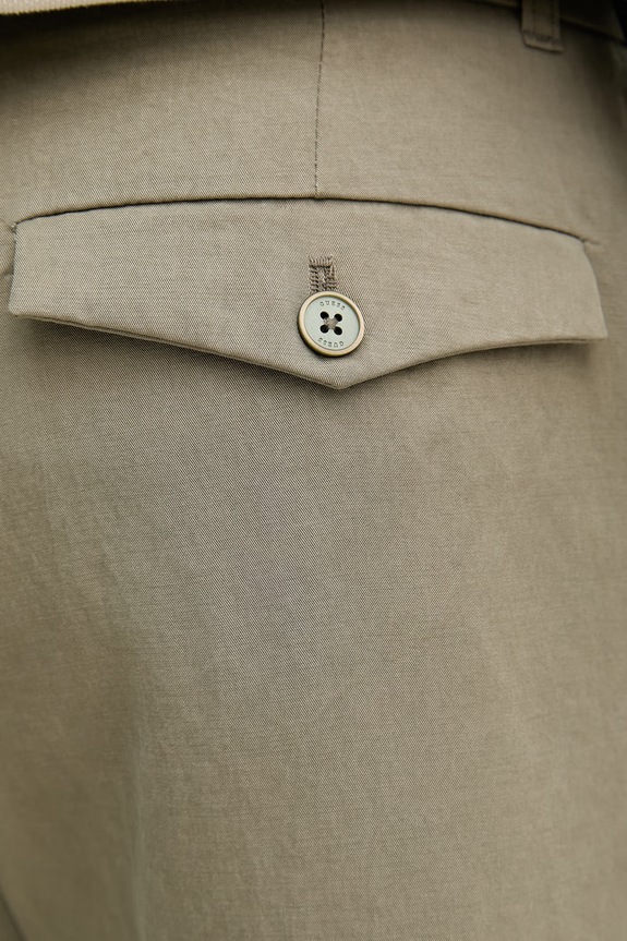 Guess Šortky pánske TAYLOR zelená M6GD26.W1682