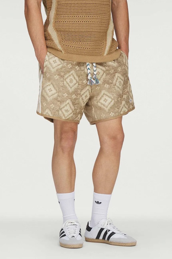 adidas Originals CLOT x adidas by Edison Chen pantaloni scurți pentru bărbați bej KE7068