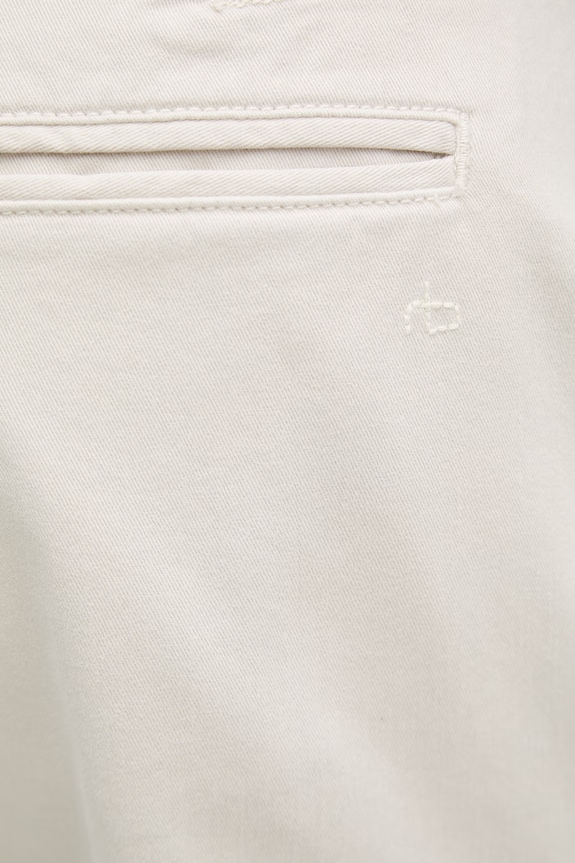 rag & bone szorty męskie z bawełną beżowy RX2626S9WCH