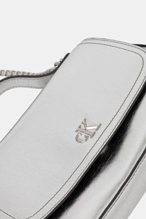 Kabelka Calvin Klein strieborná LV04F3306G