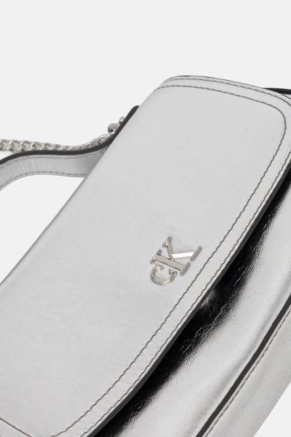 Kabelka Calvin Klein strieborná LV04F3306G