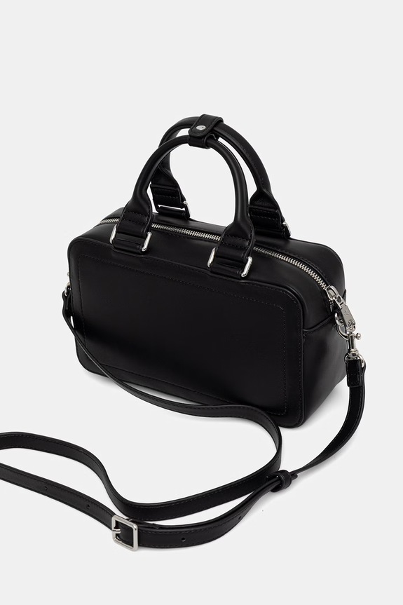 Accesorii Calvin Klein Geantă de damă din imitație de piele LV04F3411G negru