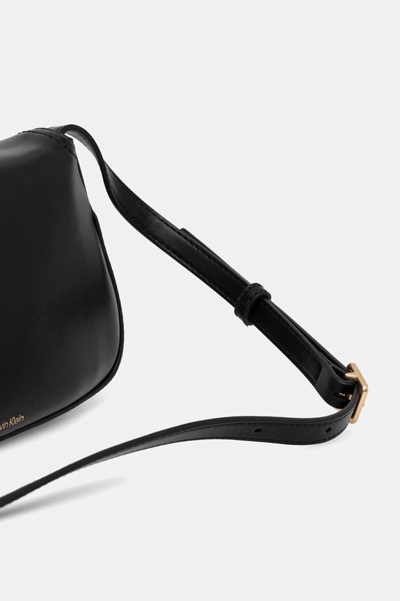 Doplnky Kabelka Calvin Klein LV04F3421G čierna