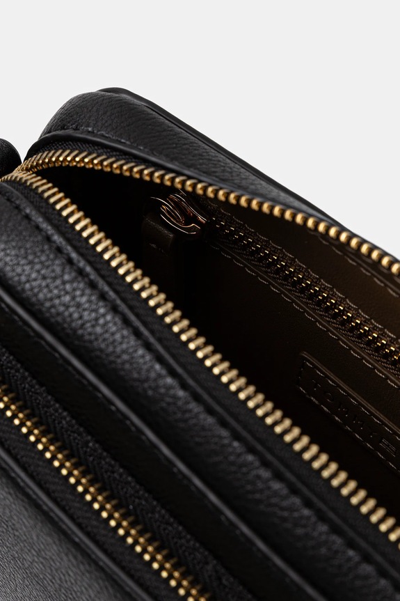 Kabelka Tommy Hilfiger AW0AW18120 černá
