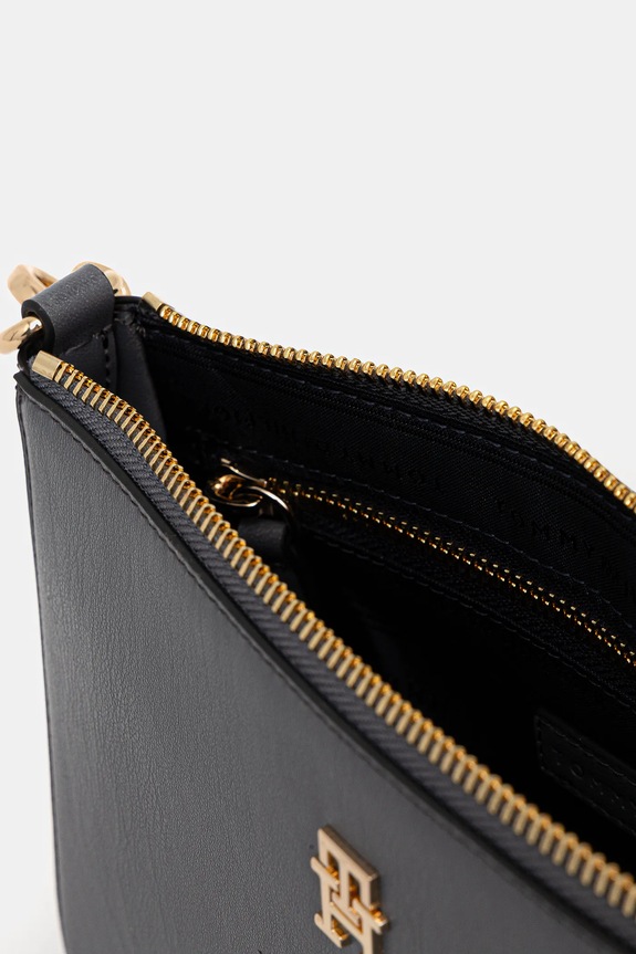 Tommy Hilfiger bőr táska AW0AW18143 szürke