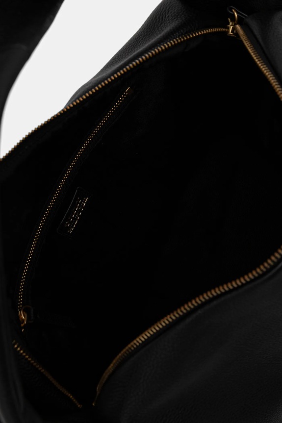 Kožna torba Tommy Hilfiger crna AW0AW18285