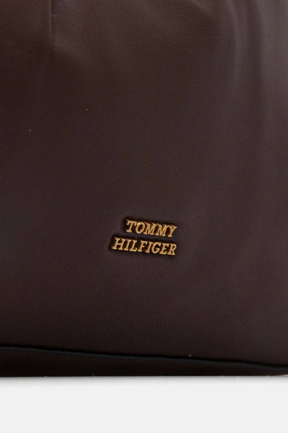 Kožna torba Tommy Hilfiger smeđa AW0AW18307
