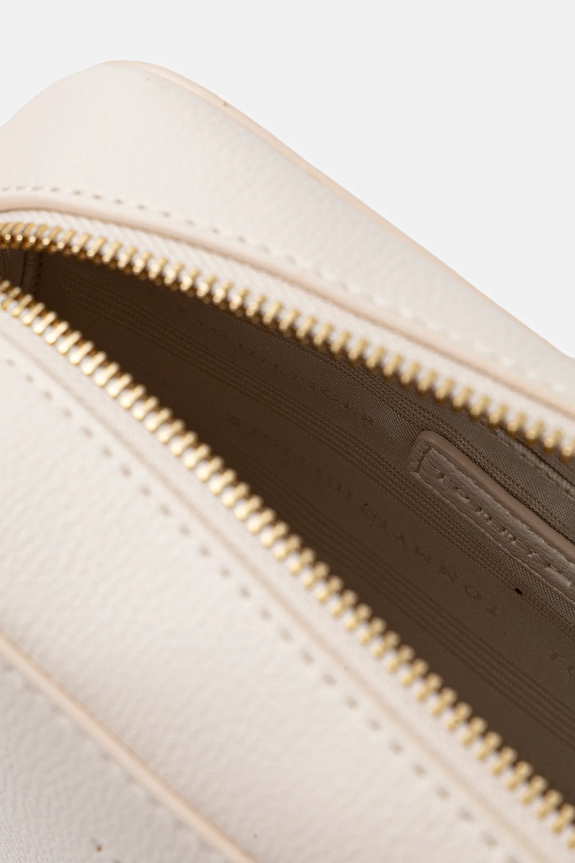 Τσάντα Tommy Hilfiger AW0AW18115 μπεζ