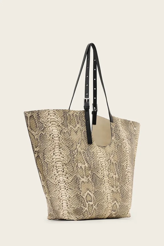 Kožená kabelka AllSaints W652XD béžová SS26