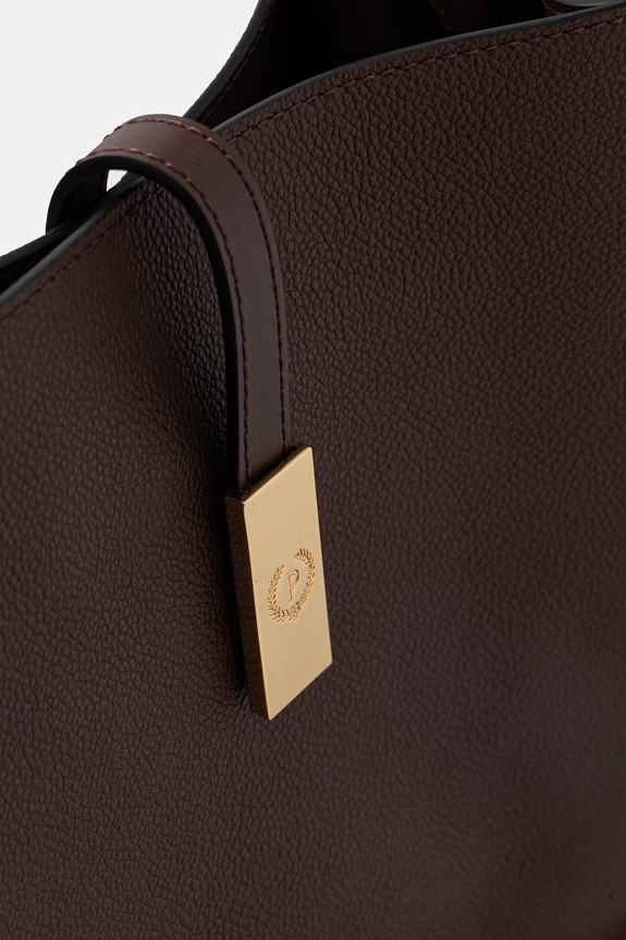 Δερμάτινη τσάντα Pollini καφέ PC4415PP1OQC1