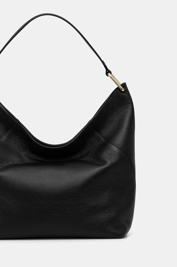 Doplnky Kožená kabelka Furla Lara L Hobo WB01876.HSF000.O6000 čierna