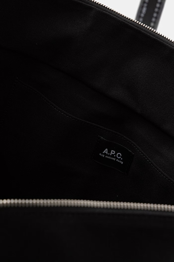 A.P.C. torebka bawełniana LE DRUMMER TOILE COHMP.F67046 czarny