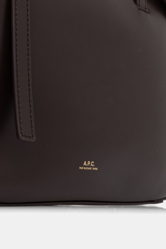 A.P.C. χιαστί Γυναικεία δερμάτινη SAC VIRGINIE BOX καφέ PXBMW.F67017