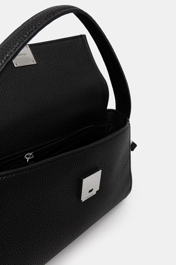 Calvin Klein torebka crossbody damska z imitacji skóry LV04F3425G czarny