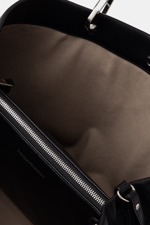 Кожена чанта Emporio Armani EW000360.AF22010 черен