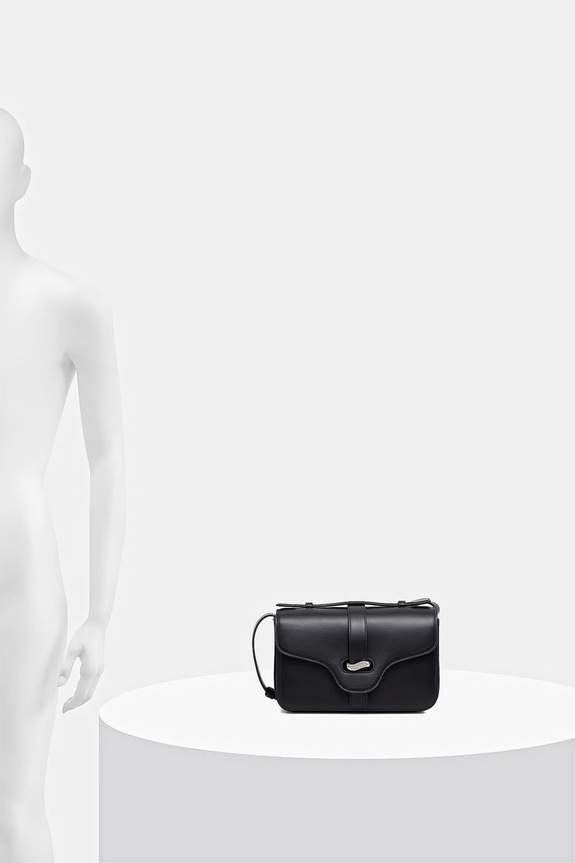 Usnjena torbica Emporio Armani EW004419.AF25356