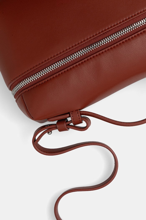 Emporio Armani női bőr keresztpántos táska burgundia EW004564.AF19229