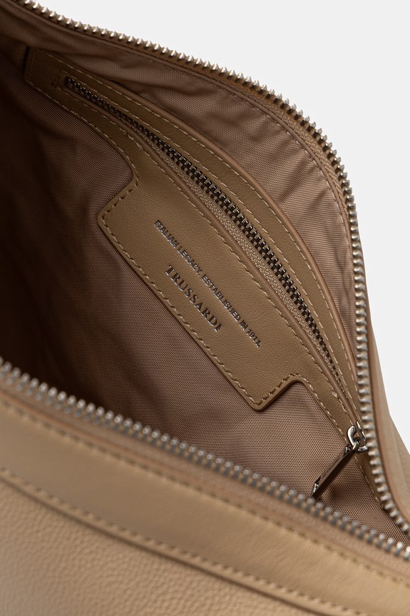 Δερμάτινη τσάντα Trussardi Z785E006518N μπεζ