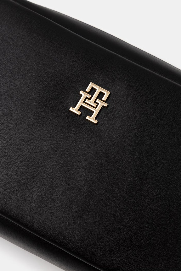 Tommy Hilfiger crossbody kabelka dámska čierna AW0AW18370