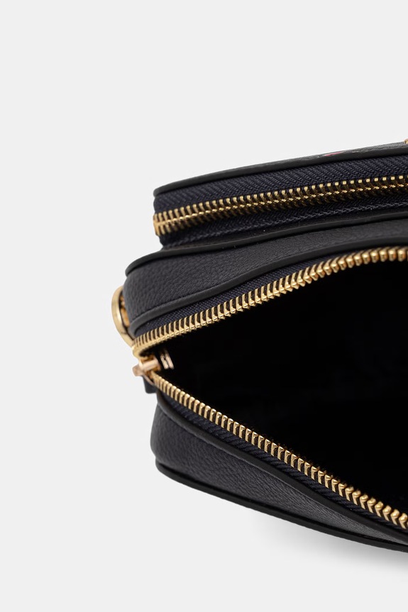 Tommy Hilfiger keresztpántos táska női sötétkék AW0AW18640