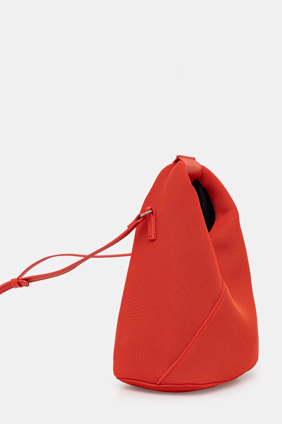 MM6 Maison Margiela torebka SB6WD0026.P6414.T4020 czerwony SS26