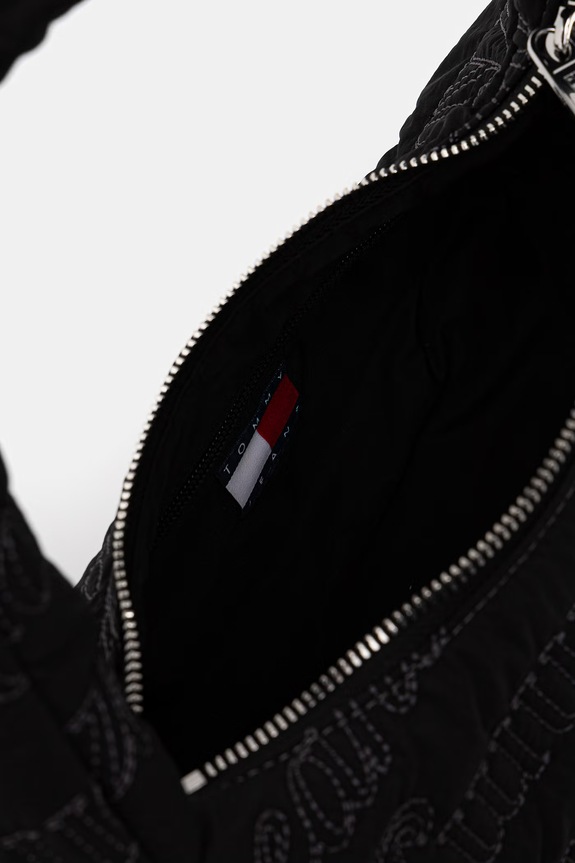 Tommy Jeans kabelka dámska AW0AW18467 čierna