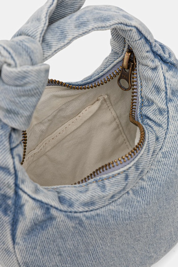 Levi's torebka jeansowa BABY BROOKLYN W/ KNOT 005FD niebieski