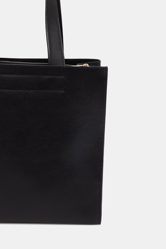 Furla kabelka typu tote dámska kožená Divide It M Tote čierna WB02037.BX3104.O6000