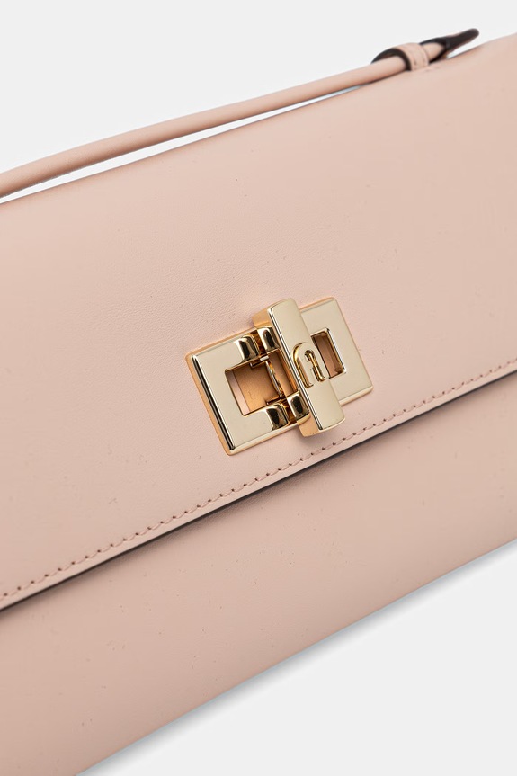 Furla kabelka do ruky dámska kožená Clara Crossbody Clutch béžová WE00841.AX0733.4655S