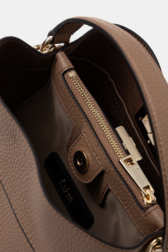 Furla crossbody kabelka dámska kožená Amelia Mini Bucket Bag WE00879.HSF000.4489S hnedá