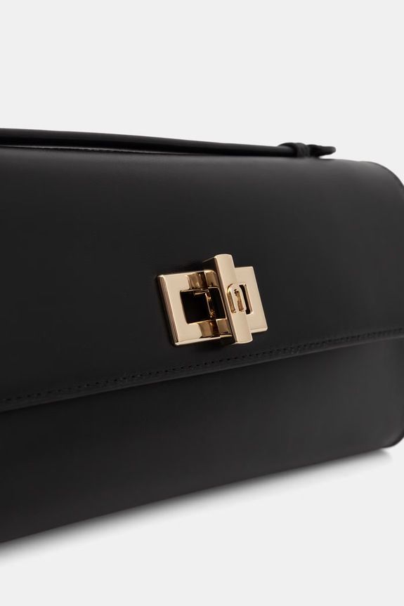 Furla τσάντα κλατς γυναικεία δερμάτινη Clara Crossbody Clutch μαύρο WE00841.AX0733.O6000