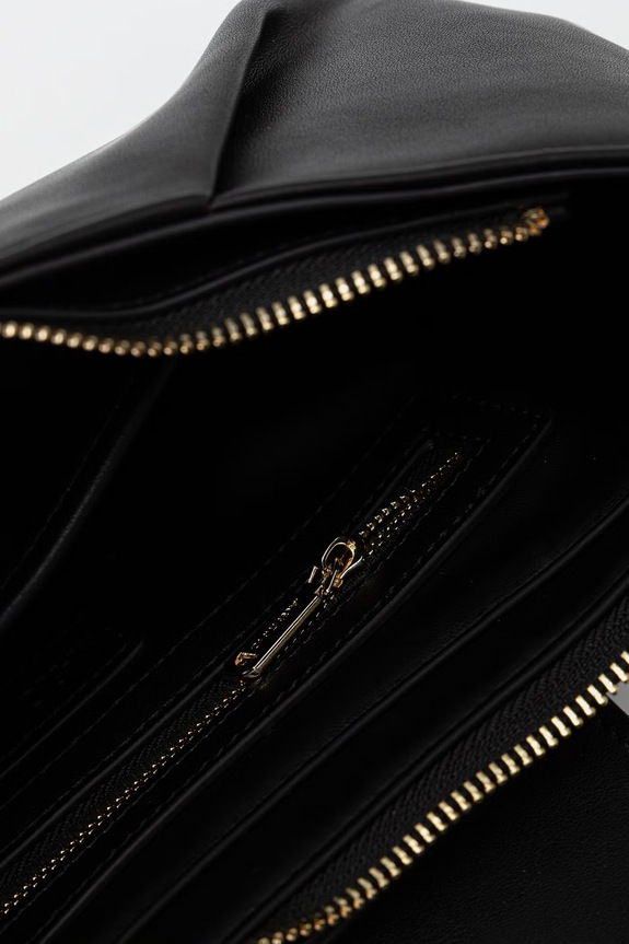 Valentino Bags crossbody kabelka dámska CASSANDRA VBS9TF13 čierna
