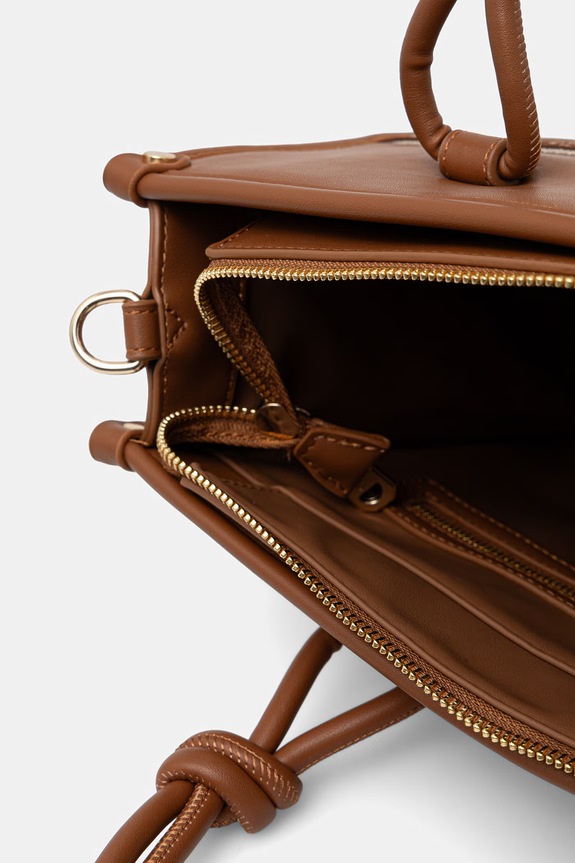 Valentino Bags crossbody kabelka dámska z imitácie kože AELLA VBS9ZW04 hnedá