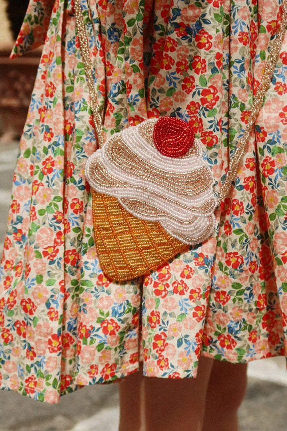 Dječja torba Konges Sløjd BEADED ICE CREAM STRAP WALLET premalo za format A4 šarena KS104687.PPY2