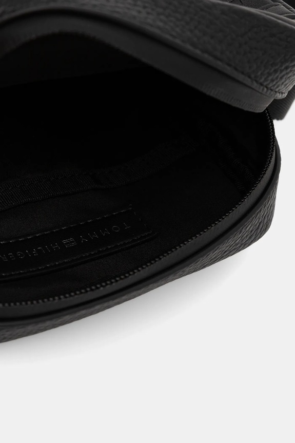 Σακίδιο Tommy Hilfiger AM0AM14019 μαύρο