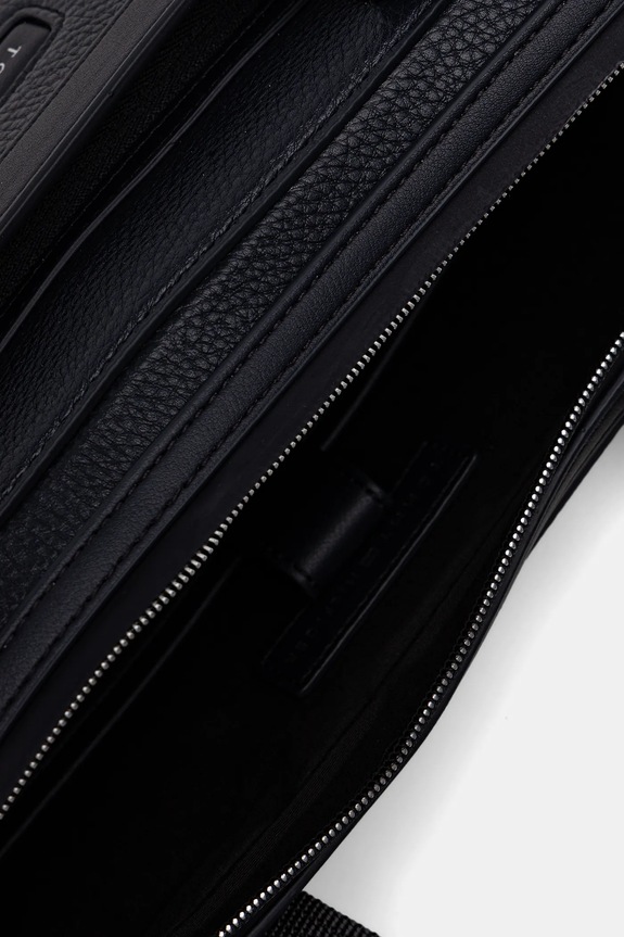Taška Tommy Hilfiger 37 x 26 x 6 cm námořnická modř AM0AM13987