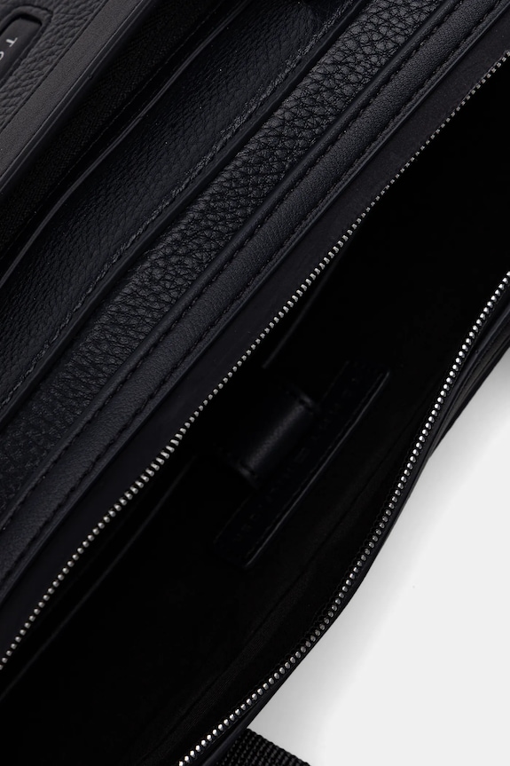 Taška Tommy Hilfiger 37 x 26 x 6 cm námořnická modř AM0AM13987