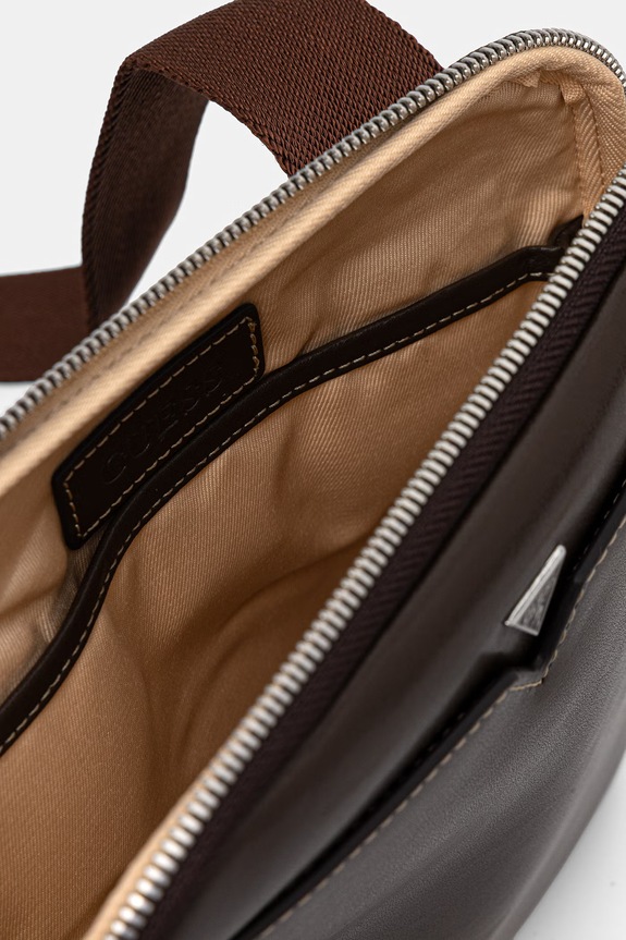 Kožená taška Guess FIRENZE HMFITC.P5123 hnedá