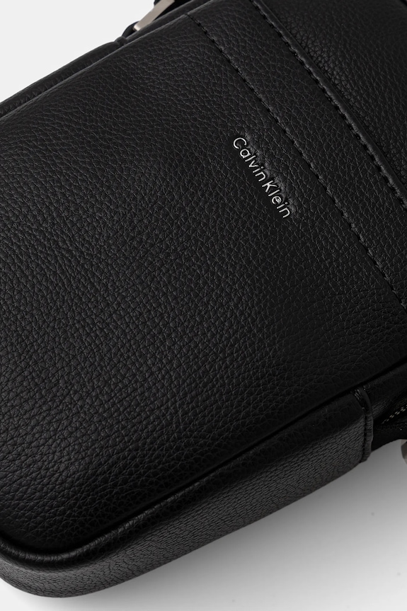 Calvin Klein borsetă negru LV04D3278G