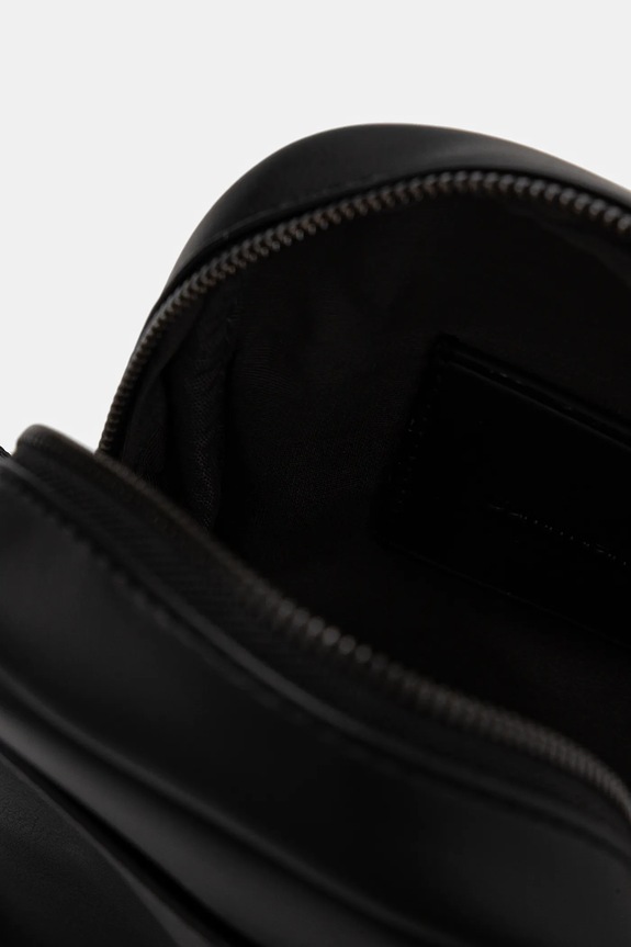 Malá taška Calvin Klein LV04D3279G čierna