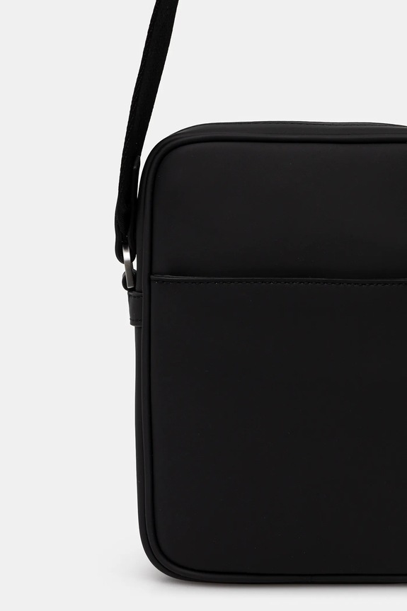 Kiegészítők Karl Lagerfeld táska KL ESSENTIAL B1M30273 fekete