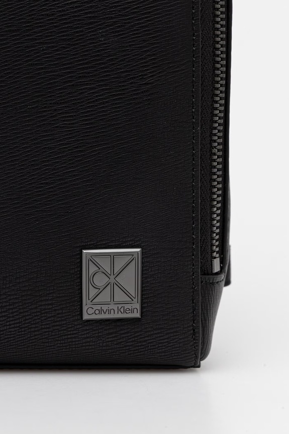 Calvin Klein saszetka na szyję męska z imitacji skóry czarny LV04D3292G