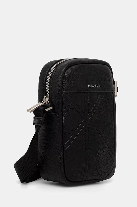 Calvin Klein saszetka damska z imitacji skóry LV04D3371G czarny SS26