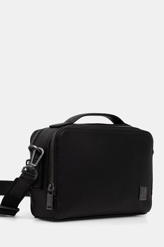 Calvin Klein saszetka męska z imitacji skóry LV04D3291G czarny SS26