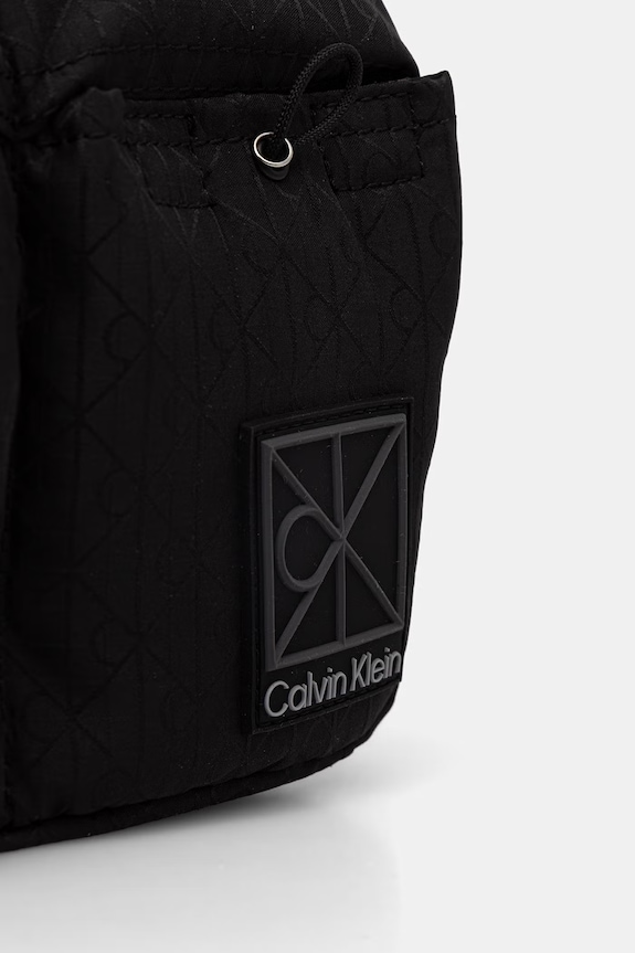 Calvin Klein vrecko pánske čierna LV04D3342G